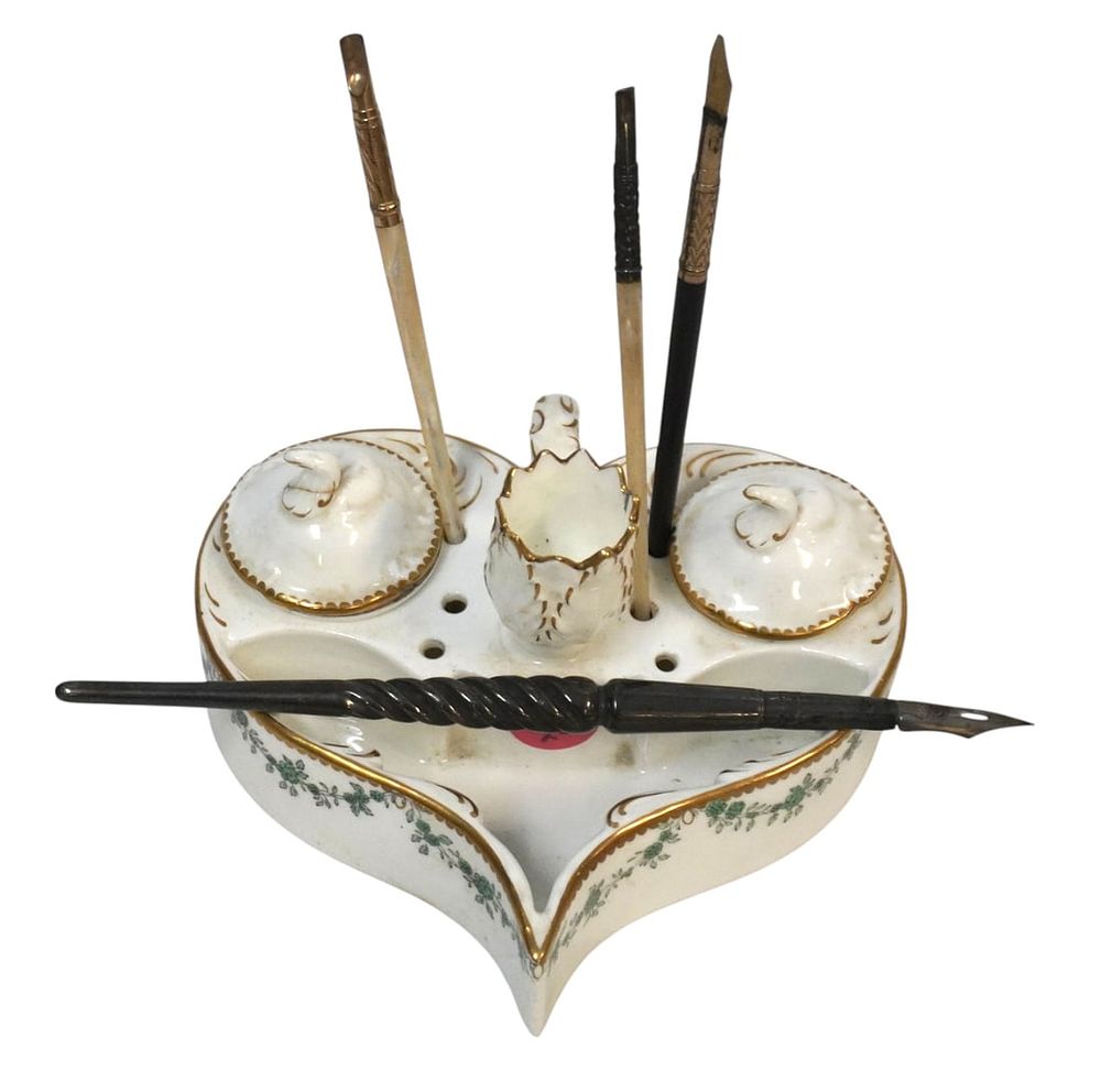 Lot 205: ANTIQUE ENGLISH CAULDON INKWELL STAND