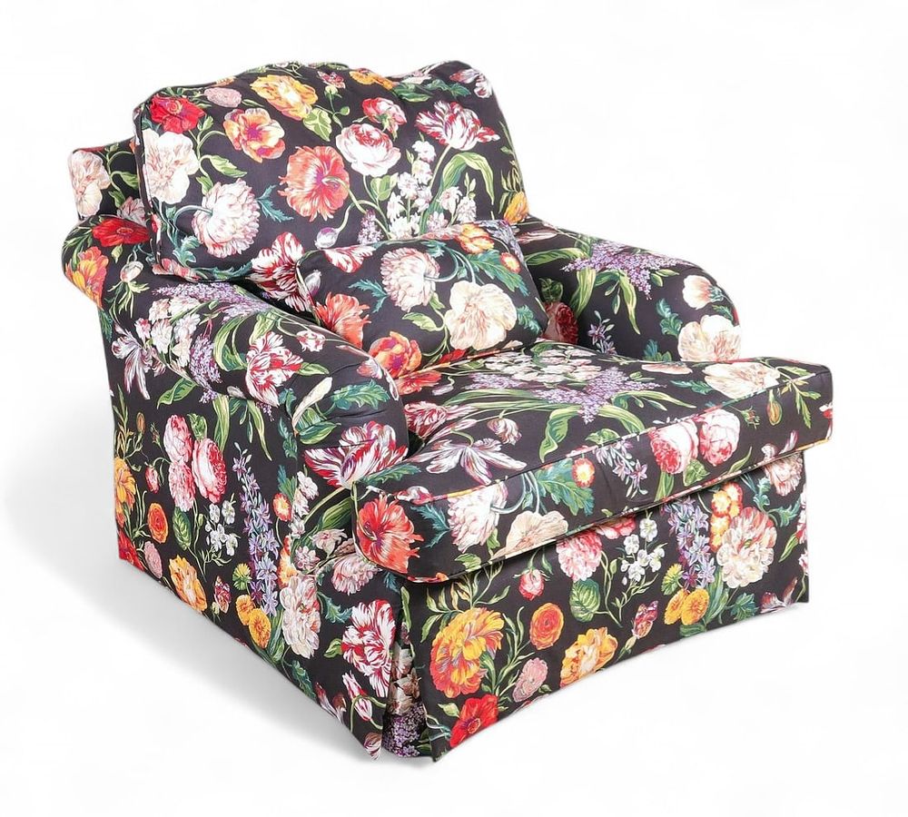 Lot 153: GRAFTON FURNITURE CO FLORAL LOUNGE CHAIR