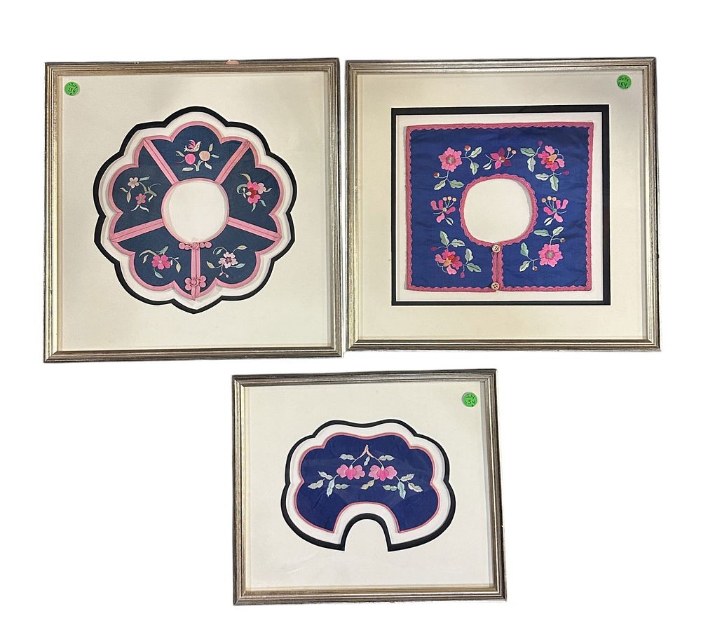 Lot 154: LOT OF 3 ANTIQUE CHINESE EMBROIDERED COLLARS FRAMED