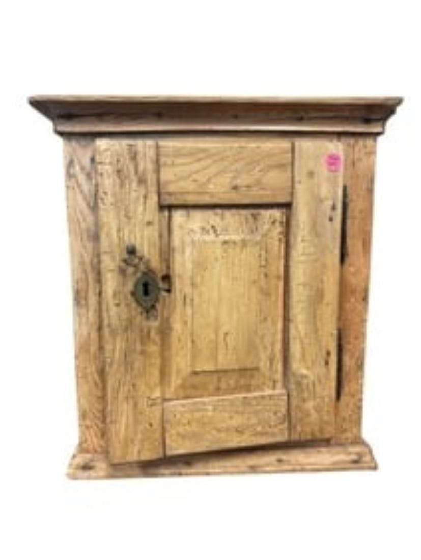 Lot 169: ANTIQUE 19TH C PINE SMALL CABINET / CUPBOARD