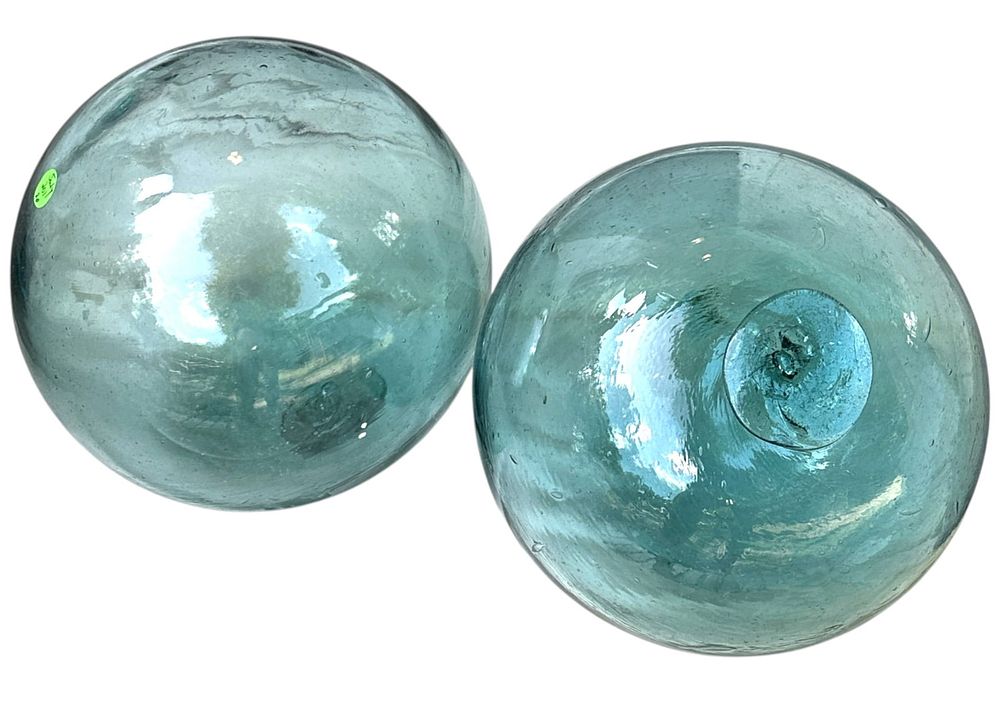 Lot 201: PAIR OF LARGE ANTIQUE JAPANESE GLASS FISHING FLOATS