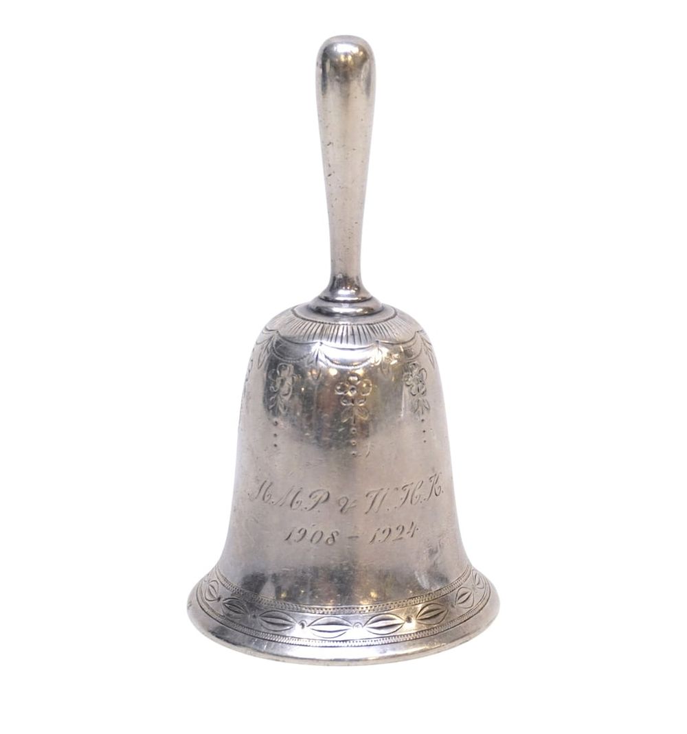 Lot 159: TIFFANY & CO. STERLING SILVER TABLE BELL