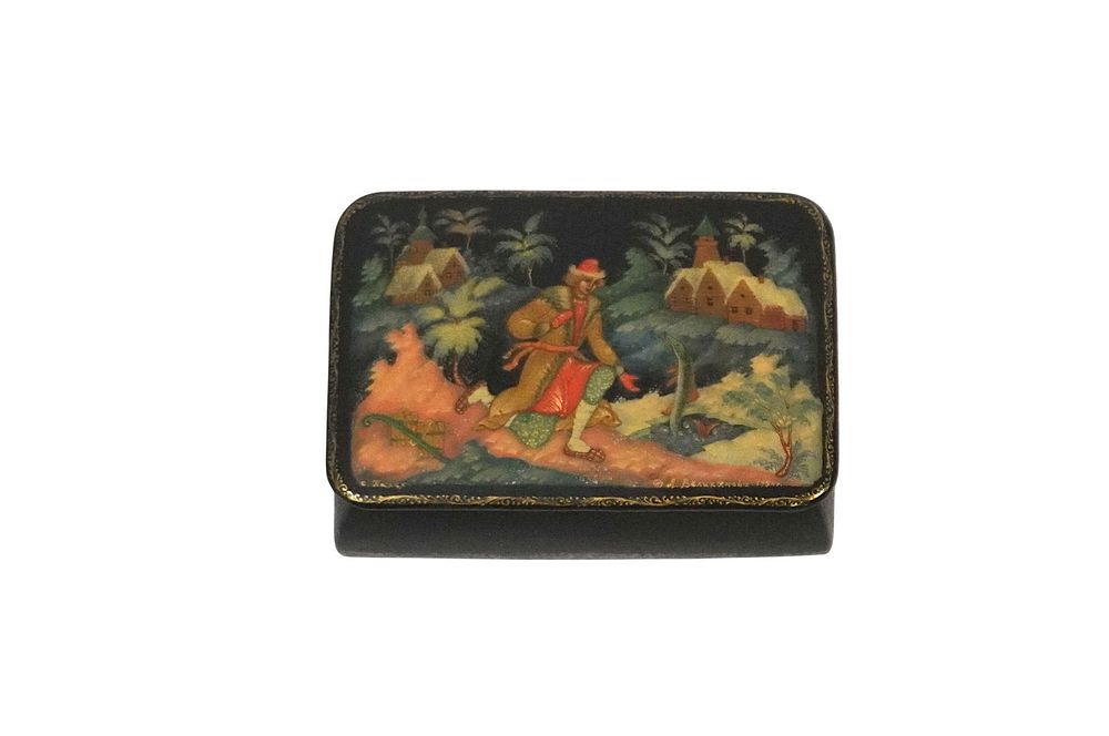 Lot 228: VINTAGE RUSSIAN PALEKH HAND PAINTED BOX