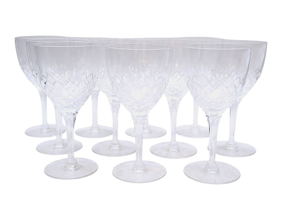 Lot 297: 11 VINTAGE SENECA CRYSTAL WATER GOBLETS