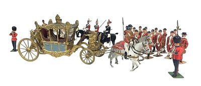 29 PIECE BRITAINS LEAD SOLDIERS INCL CORONATION COACH. 29 Piece Britains Coronation Coach, Toy 