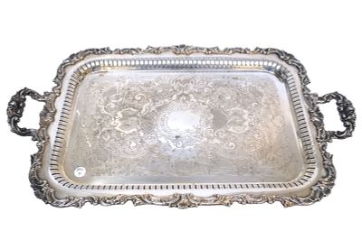 ANTIQUE ORNATE ENGLISH SILVER PLATED BUTLERS TRAY. Early 20th c Ornate English Silver Plated 