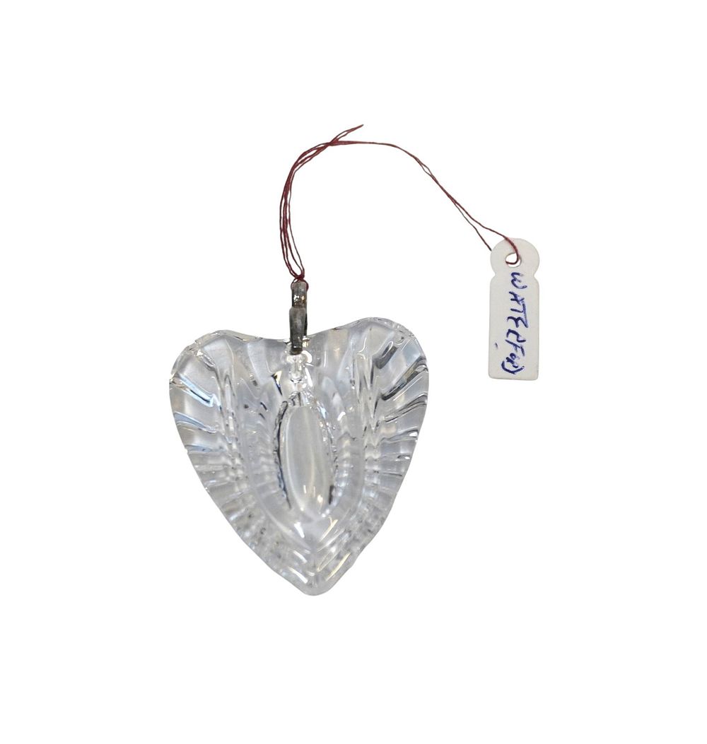 Lot 190: WATERFORD CRYSTAL HEART SHAPED PENDANT
