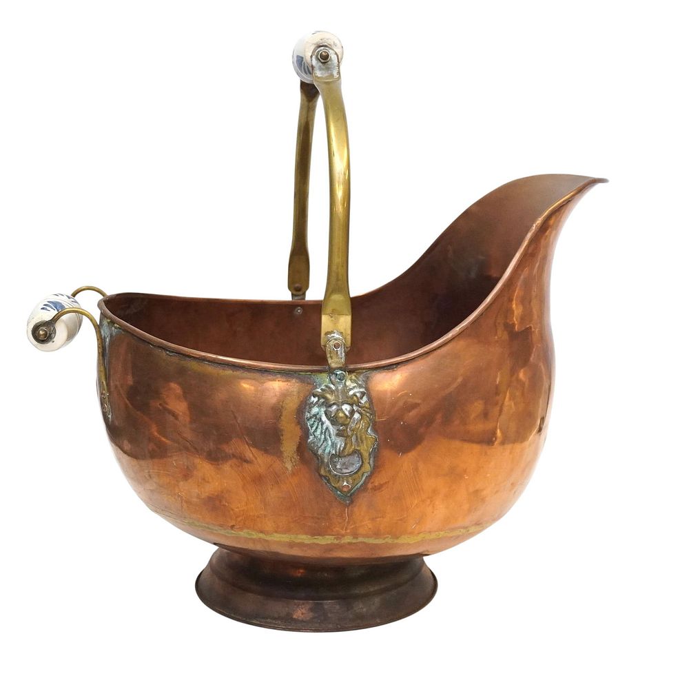 Lot 221: VINTAGE COPPER COAL SCUTTLE WITH CERAMIC