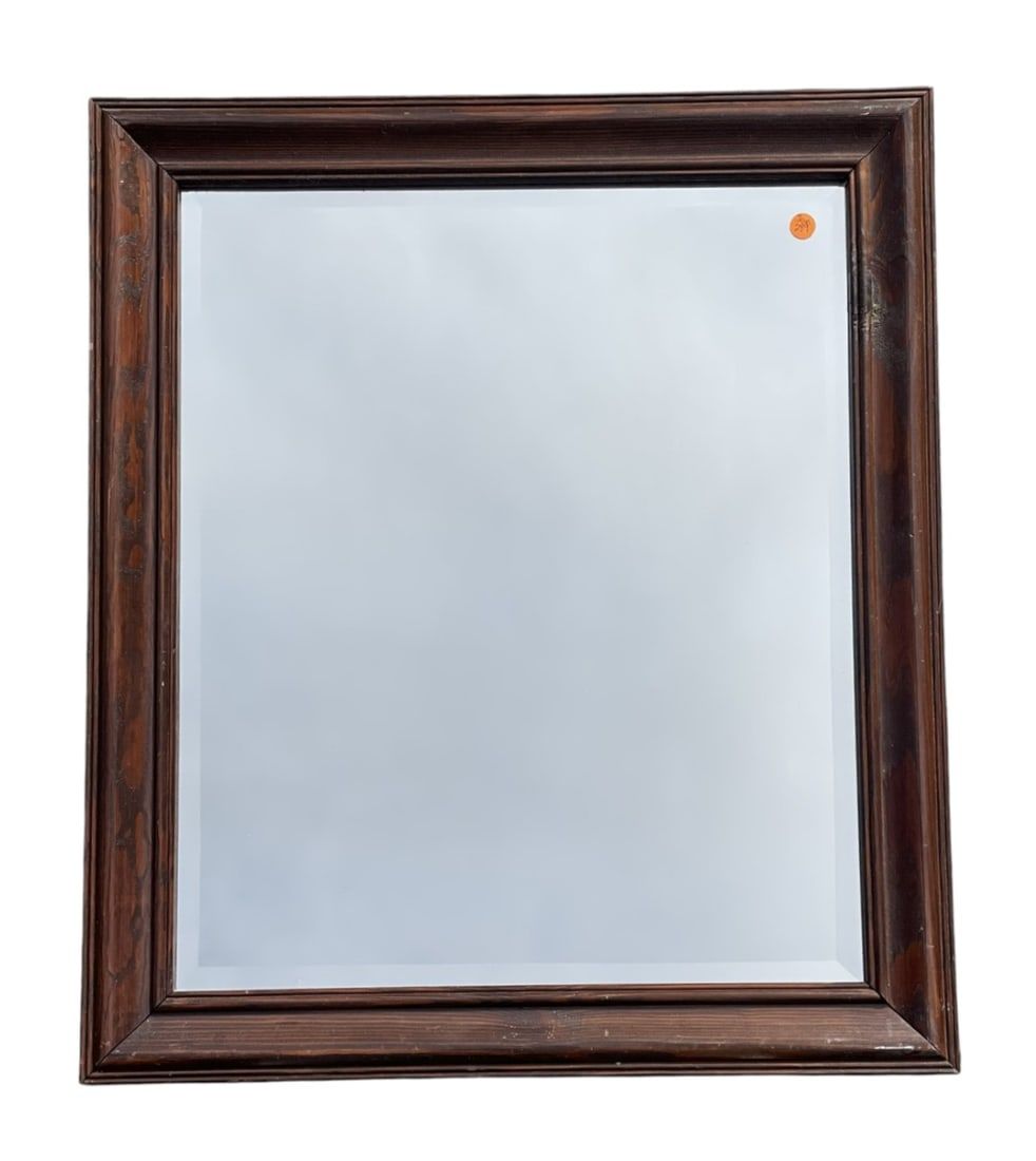 Lot 289: VINTAGE MAHOGANY BEVELED MIRROR