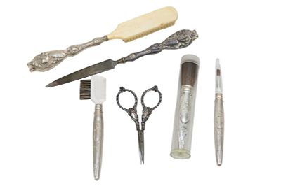 6 PC ANTIQUE STERLING SILVER VANITY ITEMS. 6 Pc Antique Sterling and Sterling Handle Vanity 