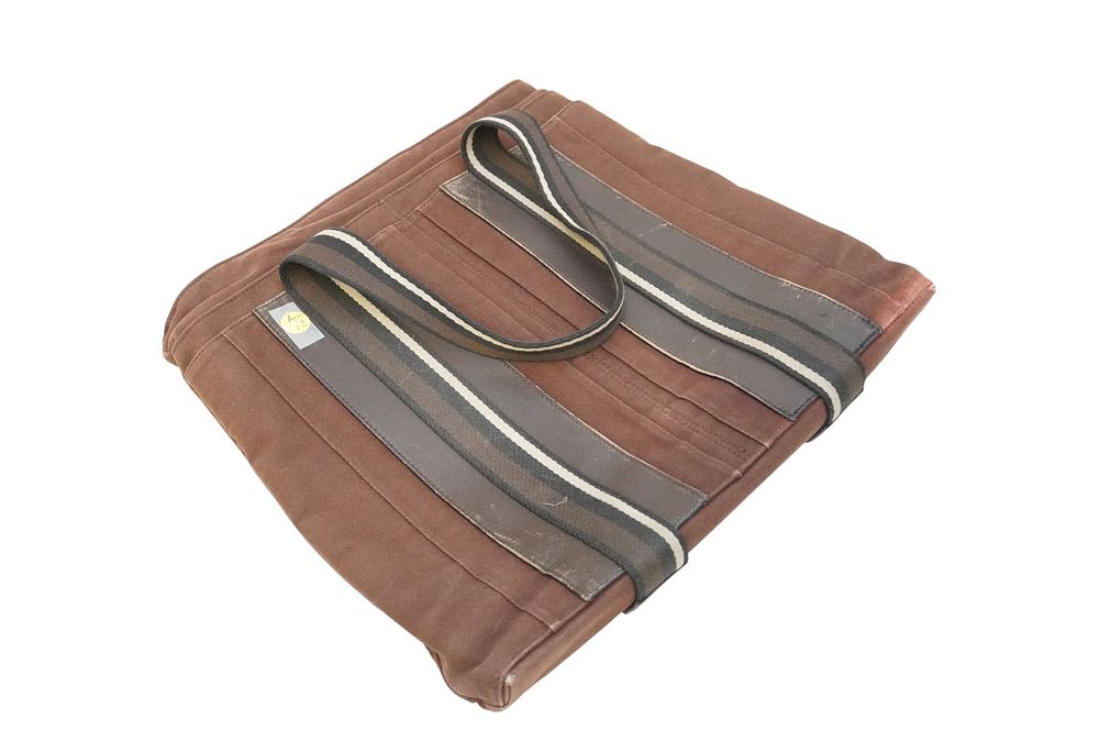 Lot 171: HERMES TROCA HORIZONTAL TOTE BAG