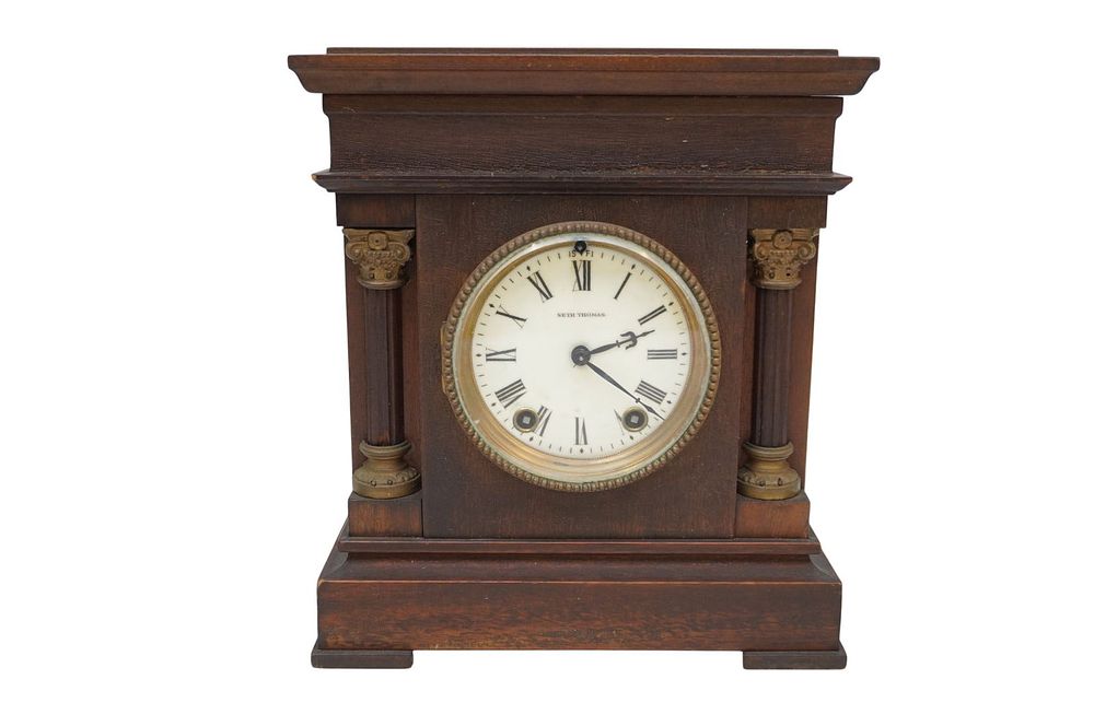 Lot 194: SETH THOMAS CORDOVA MANTEL CLOCK