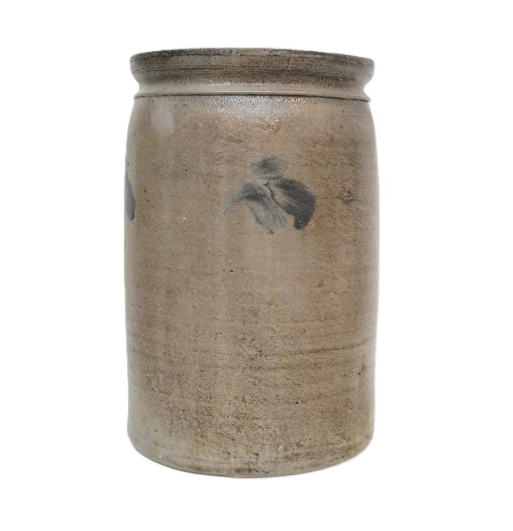 Lot 156: ANTIQUE AMERICAN SALT GLAZED CROCK