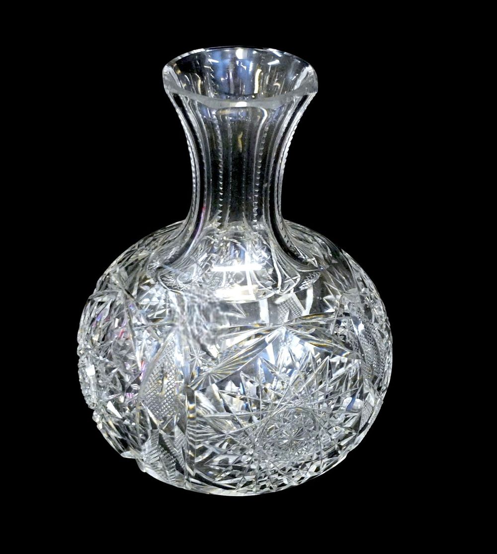 Lot 185: AMERICAN BRILLIANT CUT GLASS CARAFE 19th c