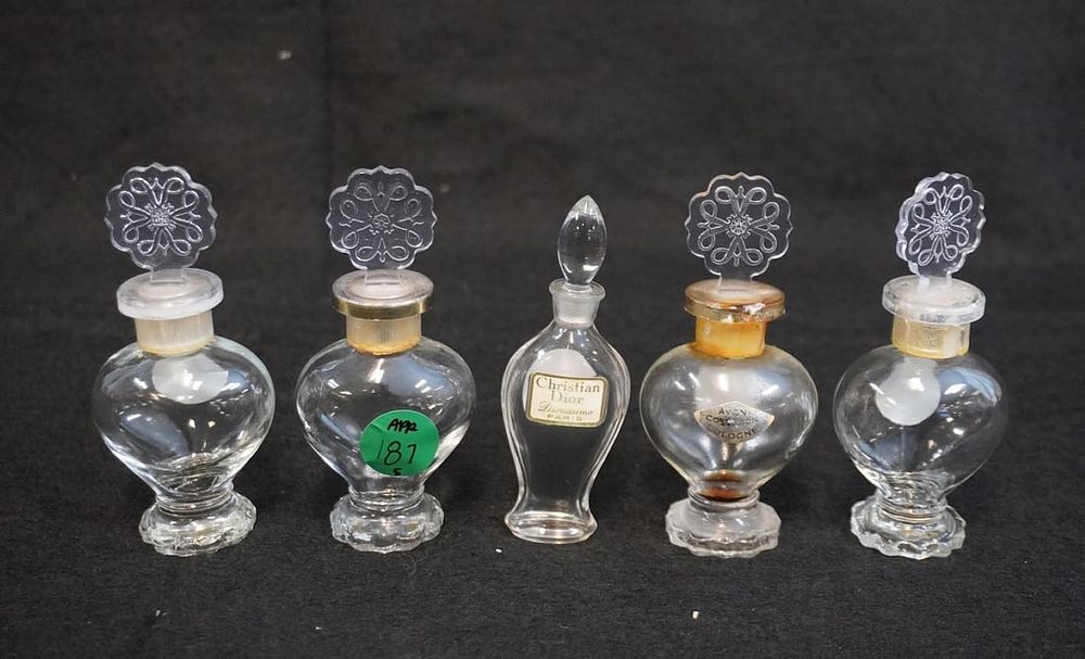 Lot 187: VINTAGE DIOR DIORISSIMO AND AVON PERFUME BOTTLES - 5 PIECES