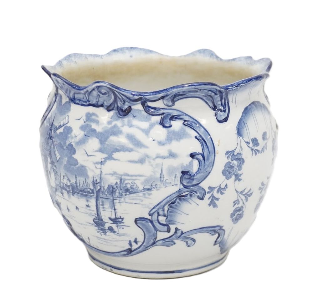 Lot 204: ANTIQUE EMPIRE WORKS STOKES ON TRENT FLOW BLUE JARDINIERE
