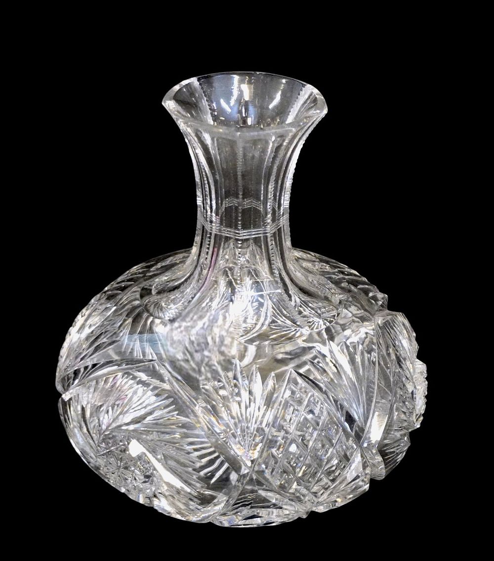 Lot 221: AMERICAN BRILLIANT CUT GLASS CARAFE 19th c