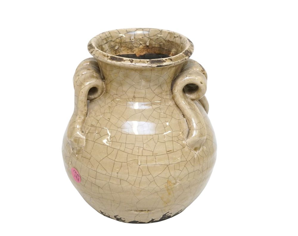 Lot 194: ANTIQUE CHINESE CRACKLE GLAZE VASE / POT