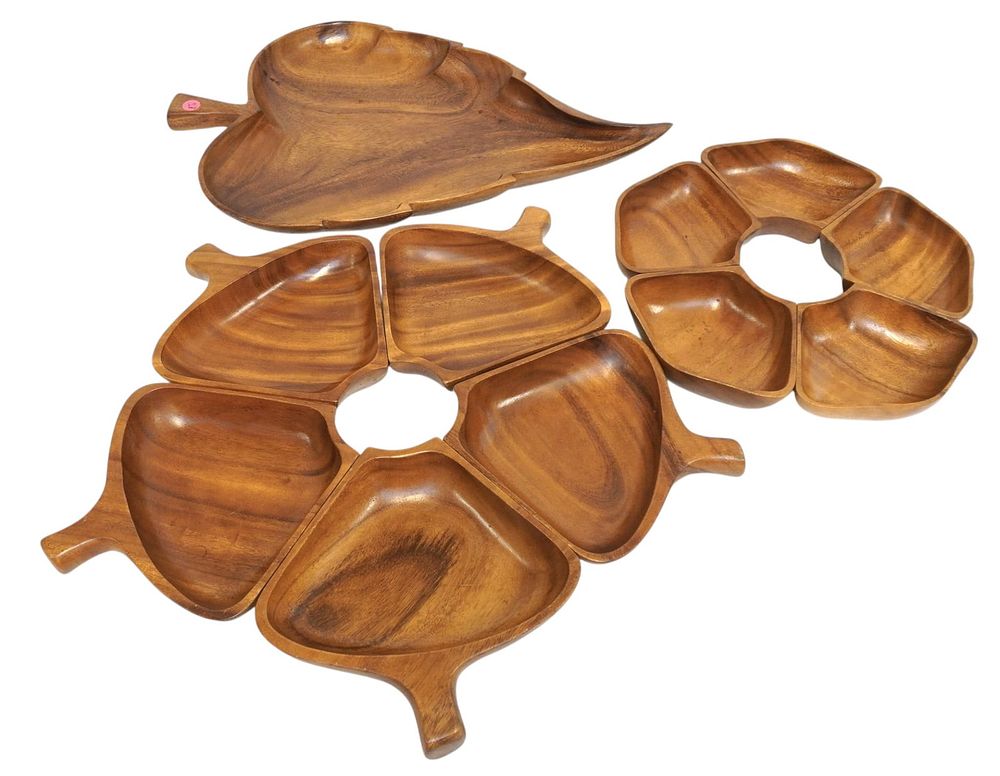 Lot 213: 11 PC VINTAGE MCM  MONKEY POD BOWLS & TRAY