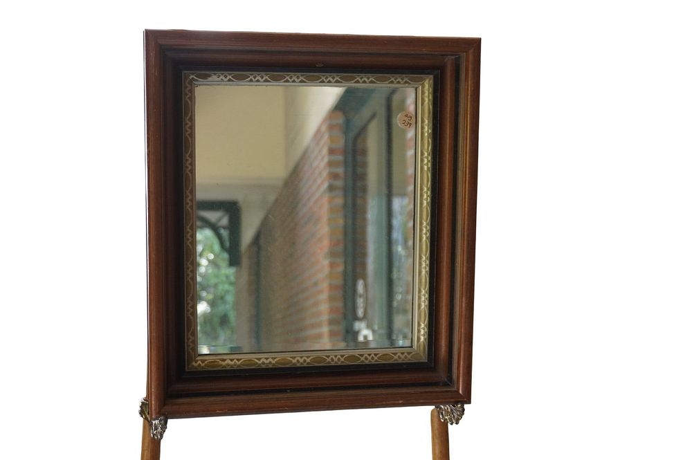 Lot 239: ANTIQUE SHADOW BOX FRAME MIRROR