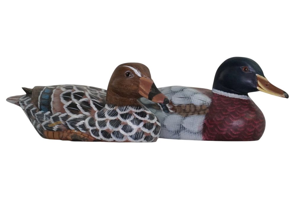 Lot 302: PAIR VINTAGE HAND PAINTED MALLARD DUCKS w GLASS EYES