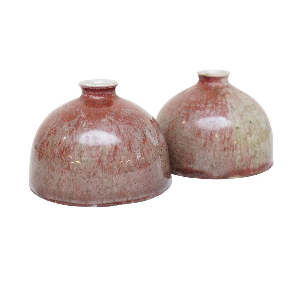 Lot 155: PAIR CHINESE PEACHBLOOM PORCELAIN BEEHIVE WATER COUPE