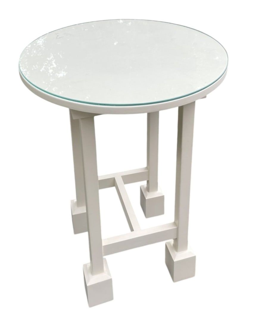 Lot 198: CONTEMPORARY WHITE OCCASIONAL TABLE W GLASS TOP