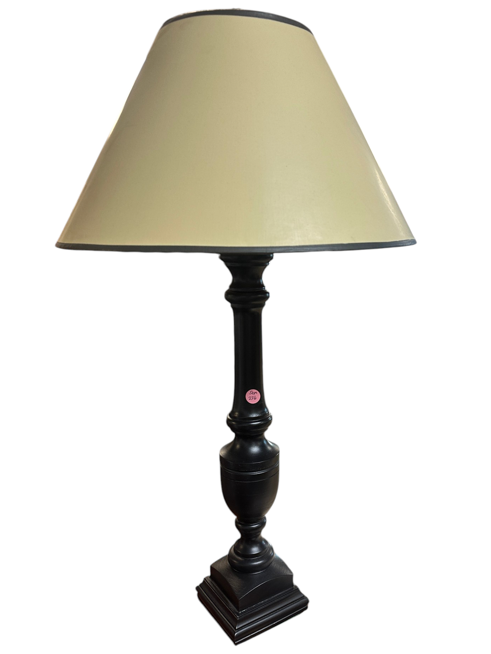 Lot 236: CLASSIC BLACK CANDLESTICK TABLE LAMP