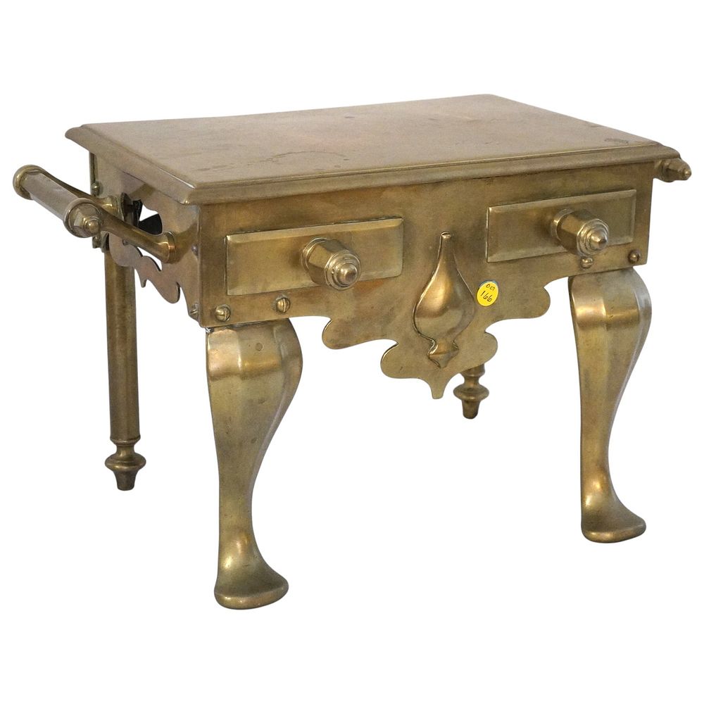 Lot 166: ANTIQUE ENGLISH SOLID BRASS HEARTH FOOTMAN