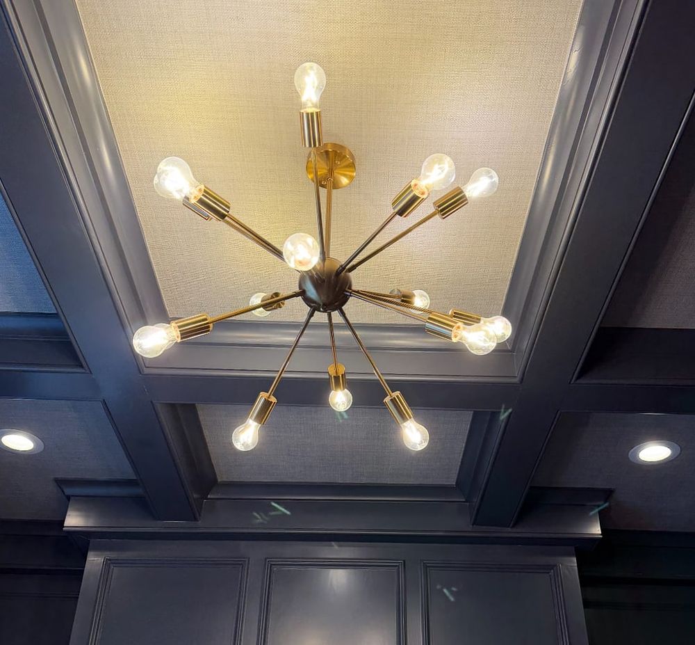 Lot 181: CONTEMPORARY 14- LIGHT BRUSHED BRASS SPUTNIK CHANDELIER