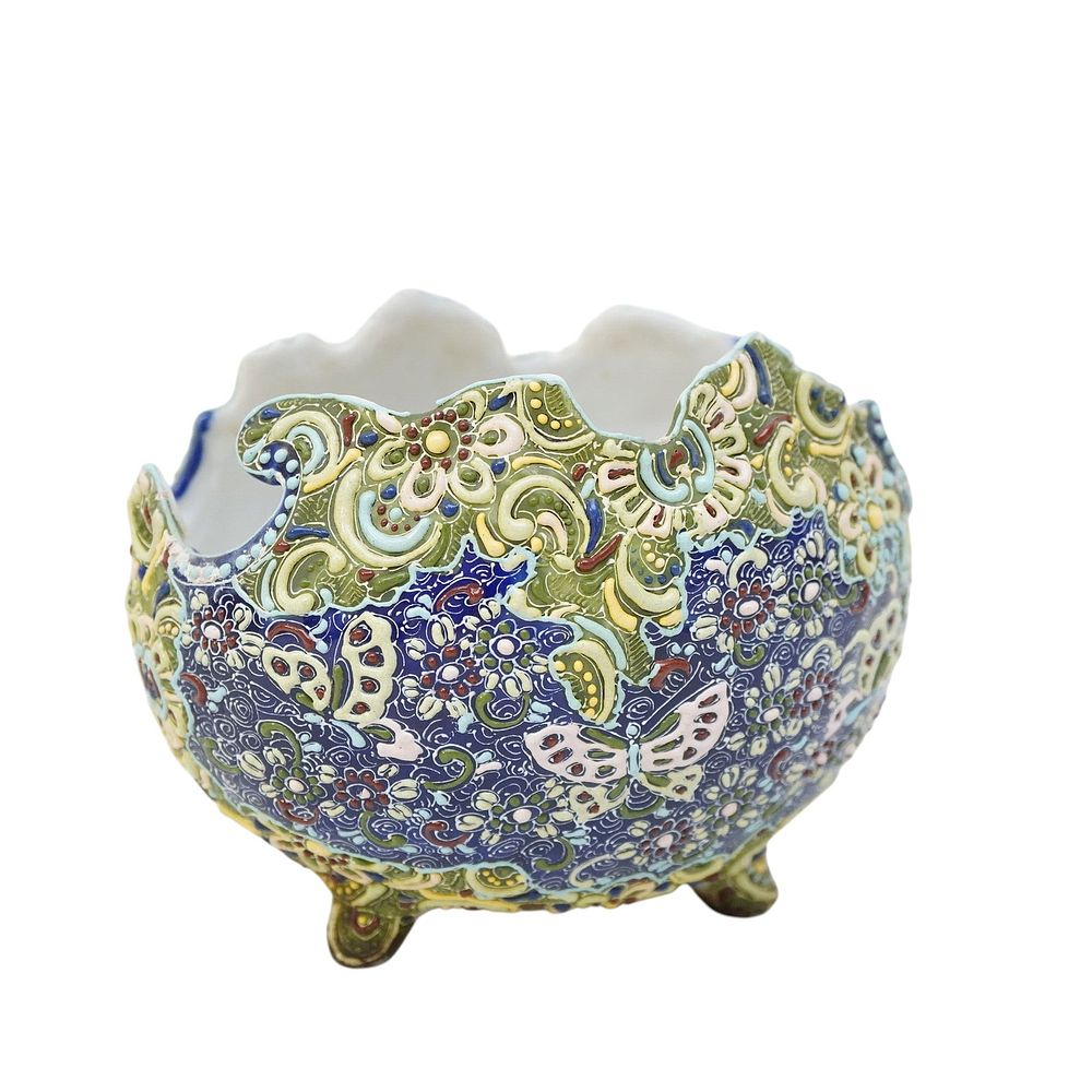 Lot 185: ORNATE JAPANESE NIPPON MORIAGE VASE