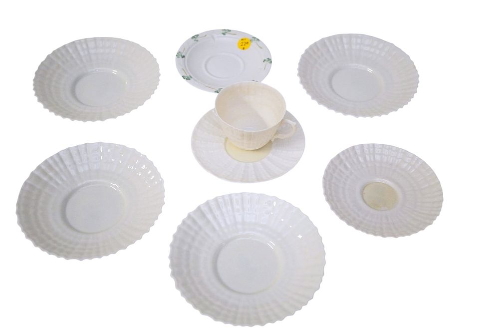 Lot 229: VINTAGE BELLEEK TEACUP AND SAUCERS - 8 PIECES