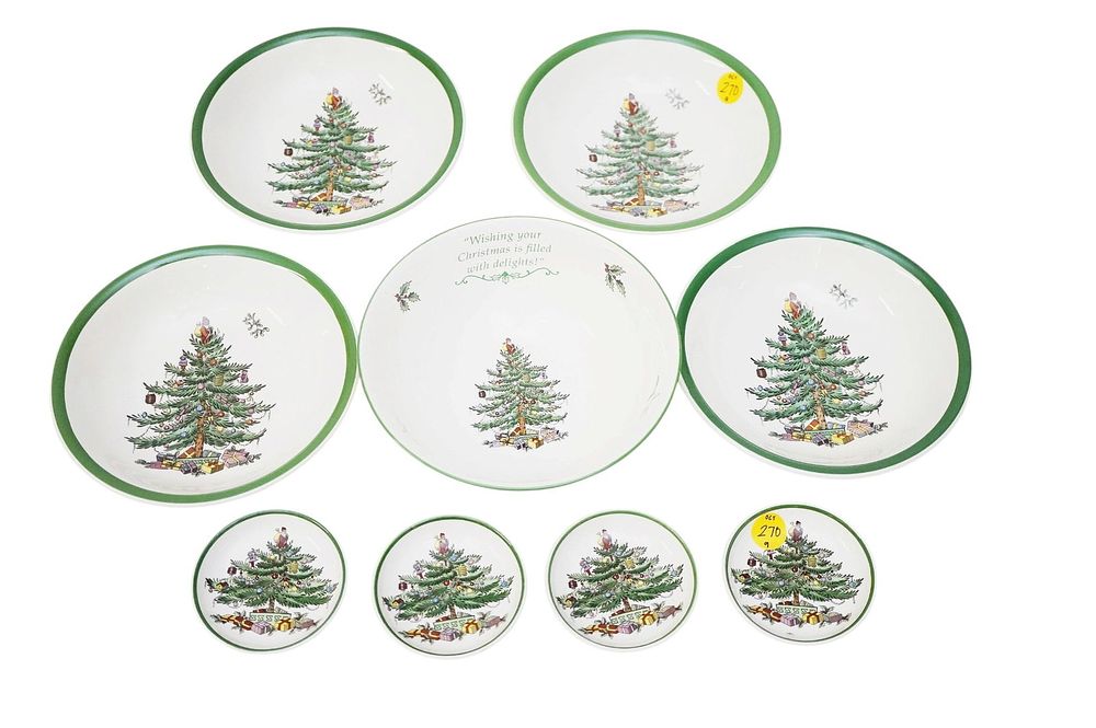 Lot 270: 9 SPODE CHRISTMAS CHINA PIECES