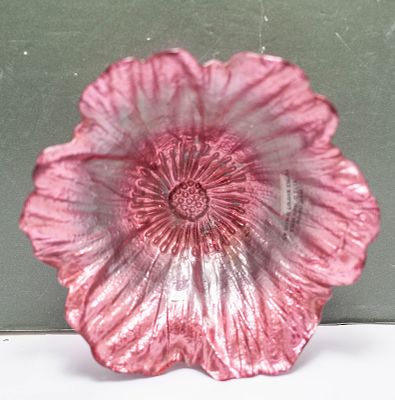 קערת נוי מזכוכית בצורת פרח – רומנטיקה וזוהר!