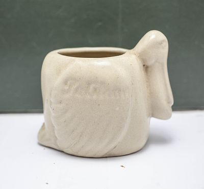 כלי קרמיקה וינטג' מקסים בעיצוב שקנאי