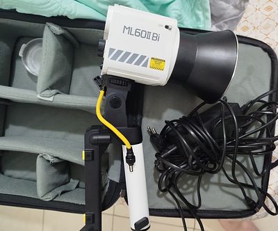 תאורת לד מקצועית Godox ML60II Bi מצב לא ידוע + ספק כוח 850 וואט מצב לא ידוע