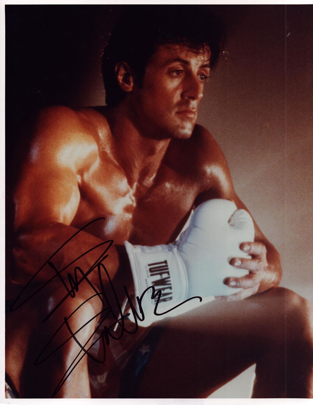 Chaucer Auctions | Auction 517 | LIVE AUTOGRAPH AUCTION MUSIC ENTERTAINMENT