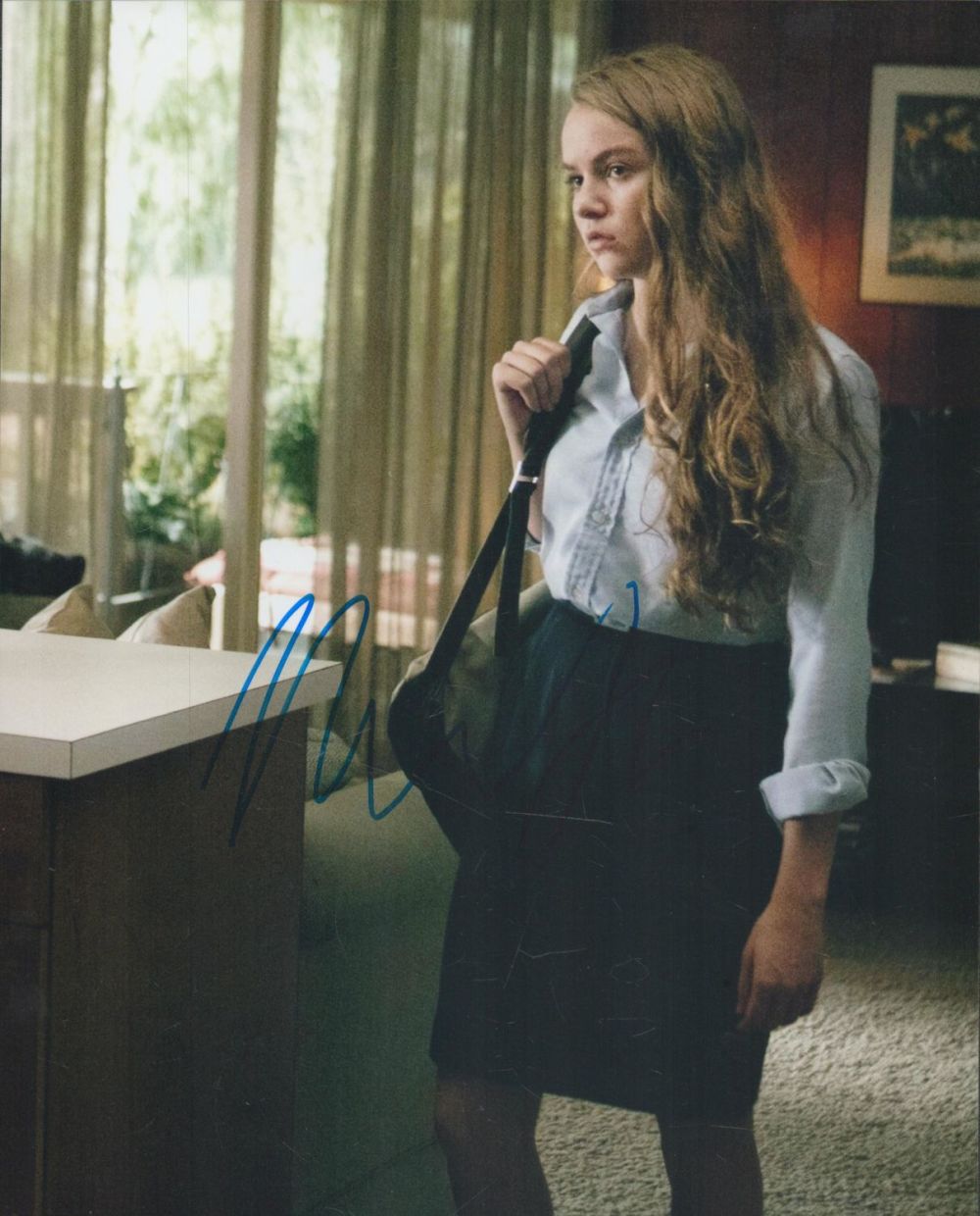 Lot 265: Morgan Saylor signed 10x8 inch colour photo. Good...