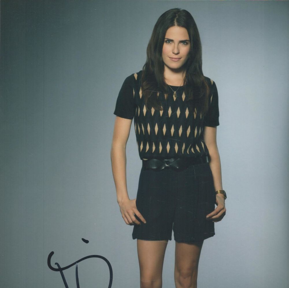 Lot 320: Kate Findlay signed 10x8 inch colour photo. Good...