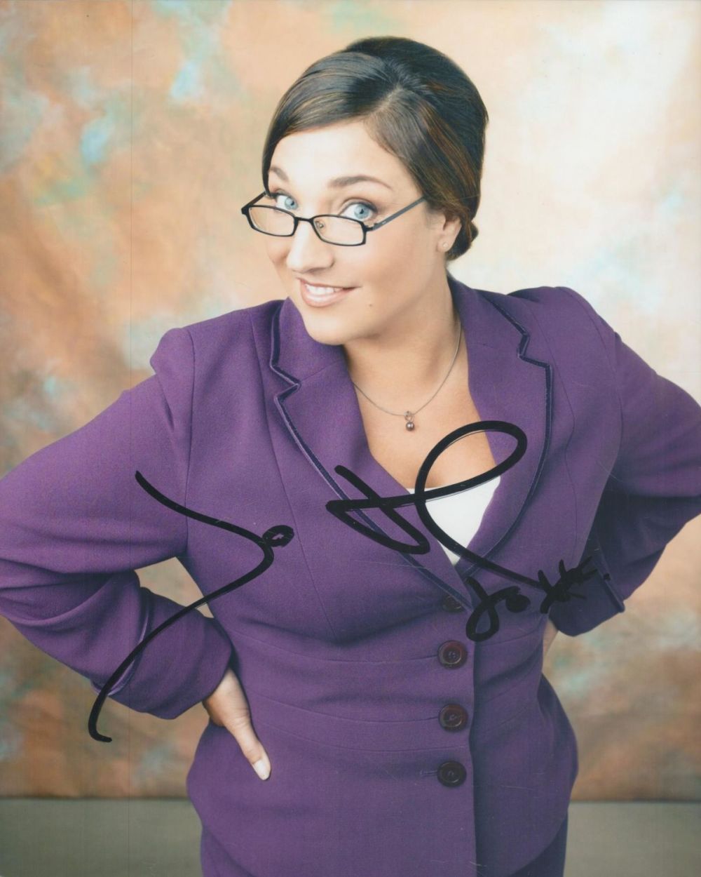 Lot 321: Jo Frost signed 10x8 inch colour photo. Good...