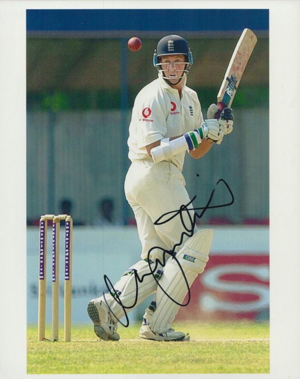 Lot 237: Cricket Marcus Trestcothick signed 10x8 inch colour photo...