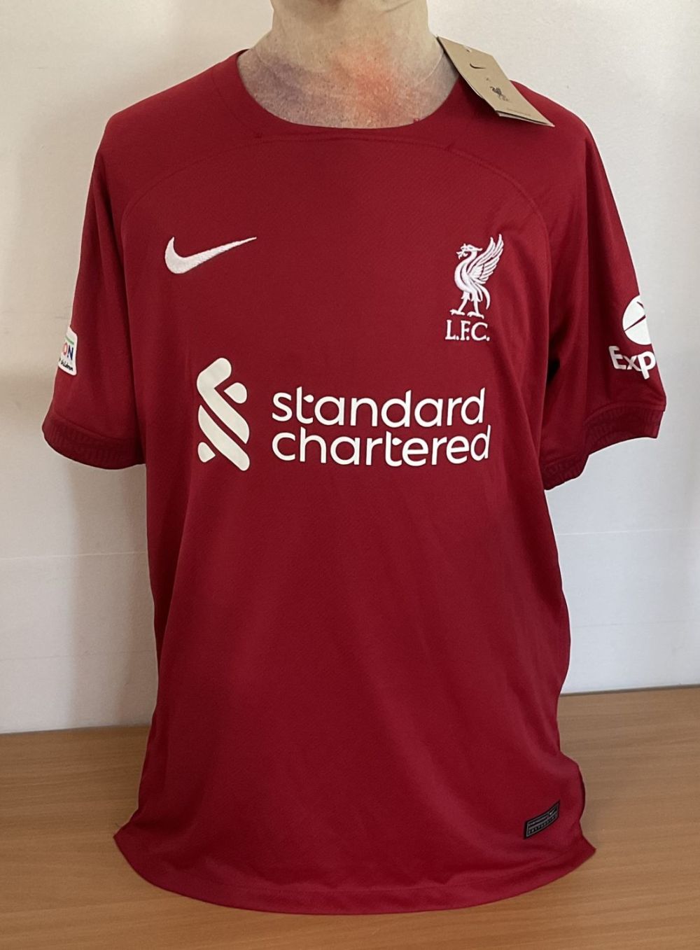 Lot 247: Football Jurgen Klopp signed Liverpool home shirt size...