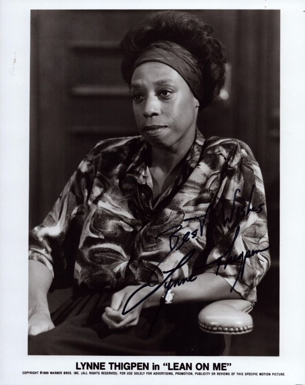 Lot 403: Lynne Thigpen signed 10x8inch black and white photo....