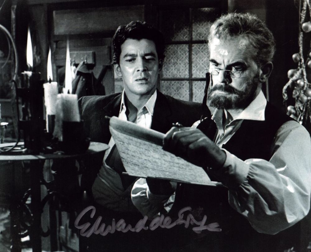 Lot 407: Edward de Souza signed 10x8inch black and white...