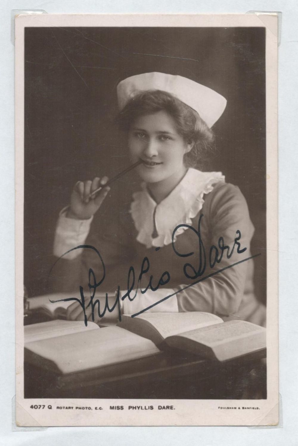 Lot 525: Phyllis Dare signed 6x4inch vintage photo. Good condition...