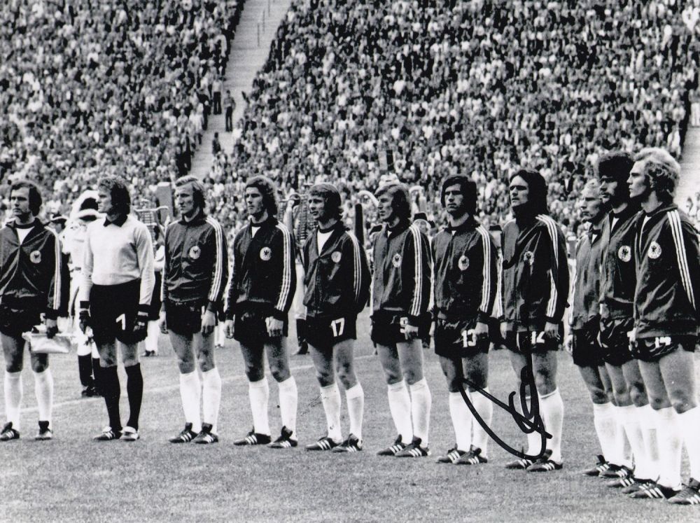 Lot 638: Autographed WOLFGANG OVERATH 8 x 6 photo :...