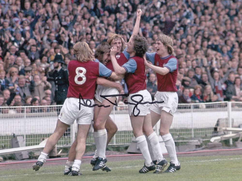 Lot 641: Autographed ALAN TAYLOR 8 x 6 photo :...
