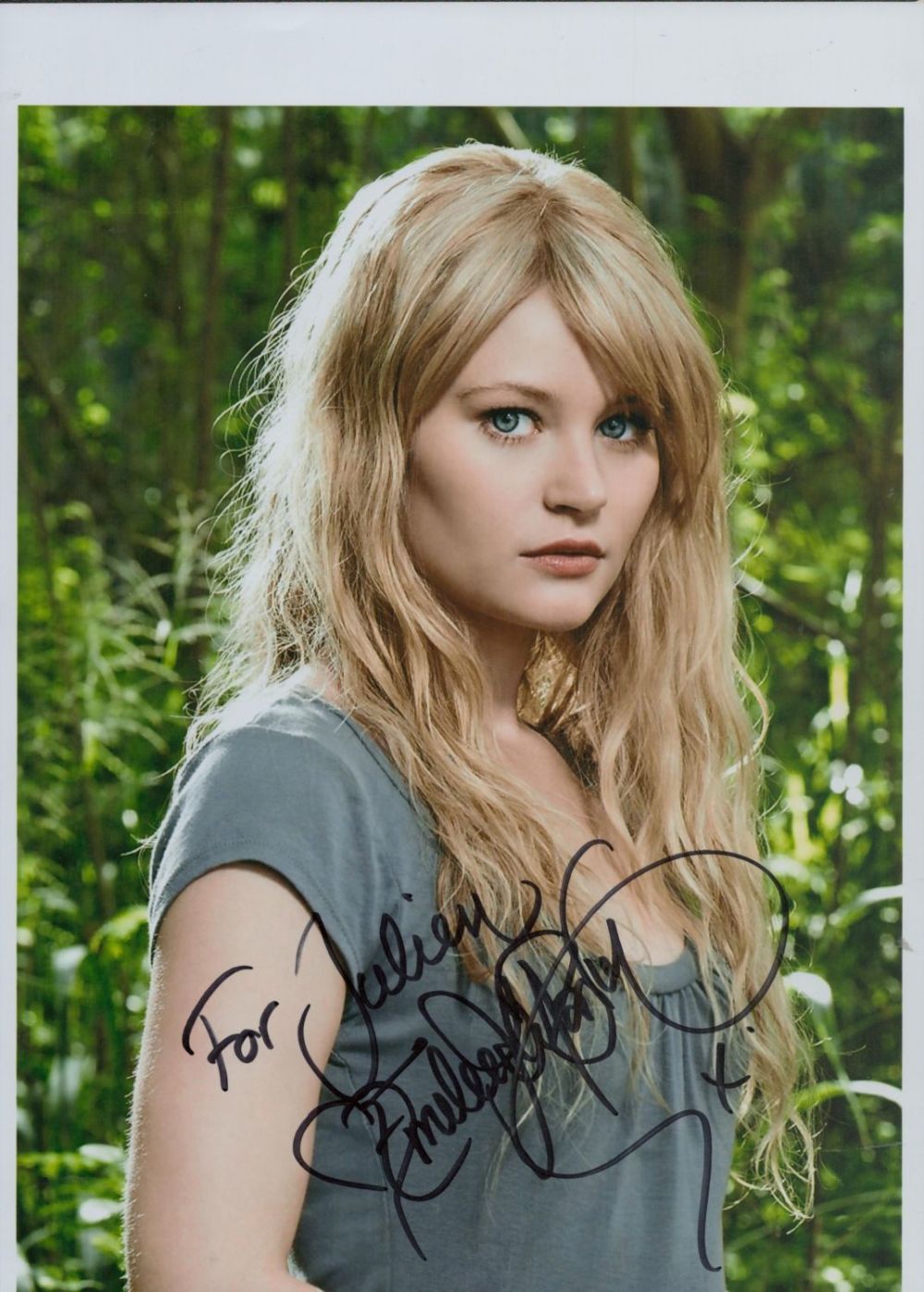 Lot 303: Emilie De Ravin colour photo 10x8 Inch. Dedicated....