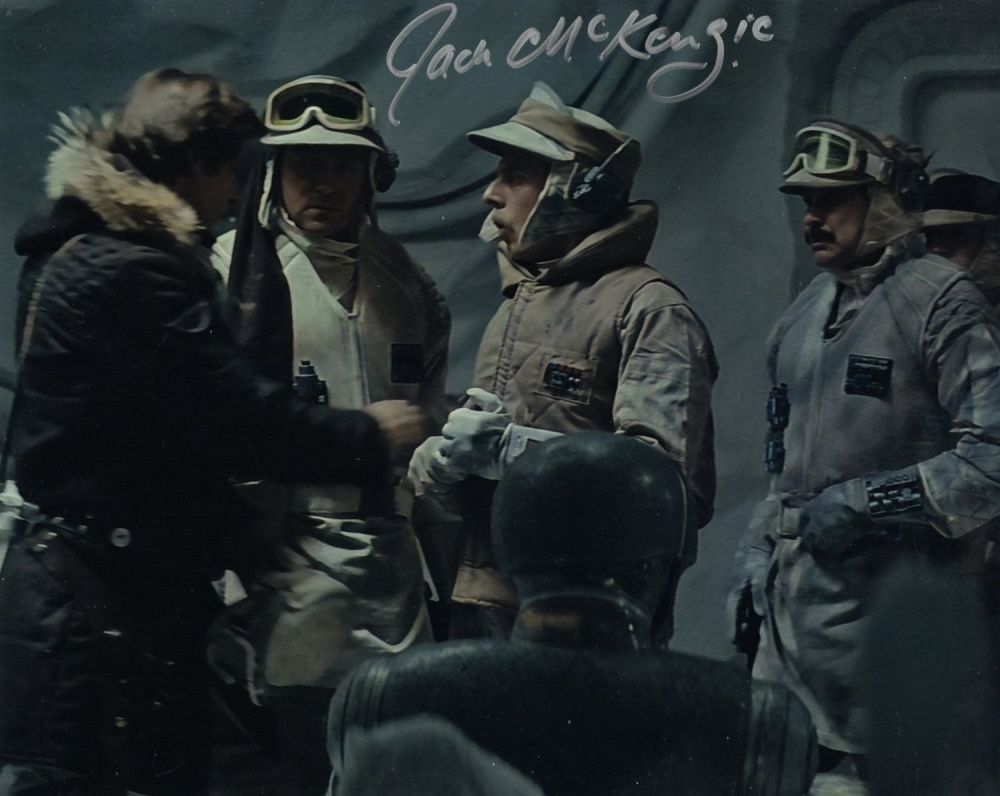 Lot 576: Star Wars A New Hope 8x10 scene photo...