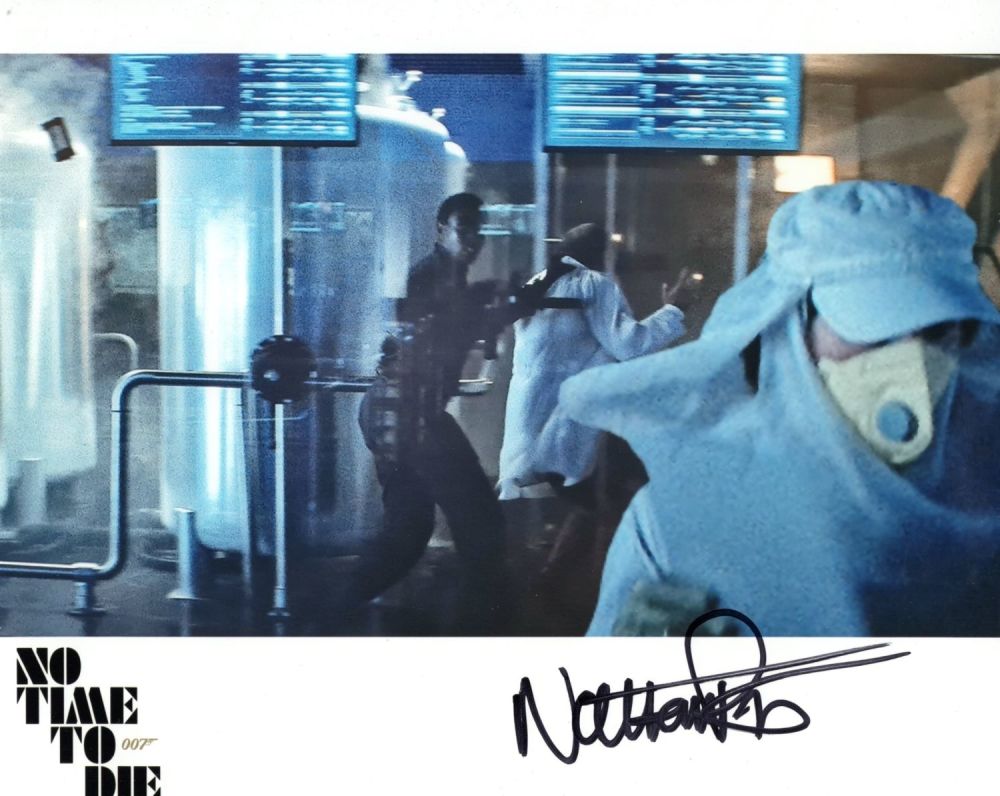 Lot 677: 007 James Bond movie No Time to Die...